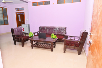 HelloWorld Xclusive srp image