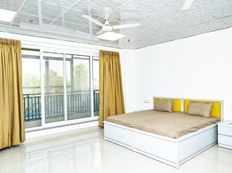 HelloWorld RG srp image