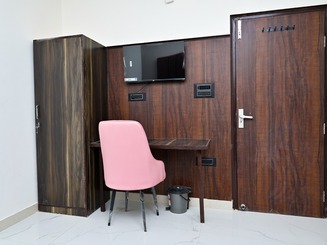 HelloWorld ElectronicCity