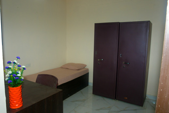 HelloWorld Moon srp image